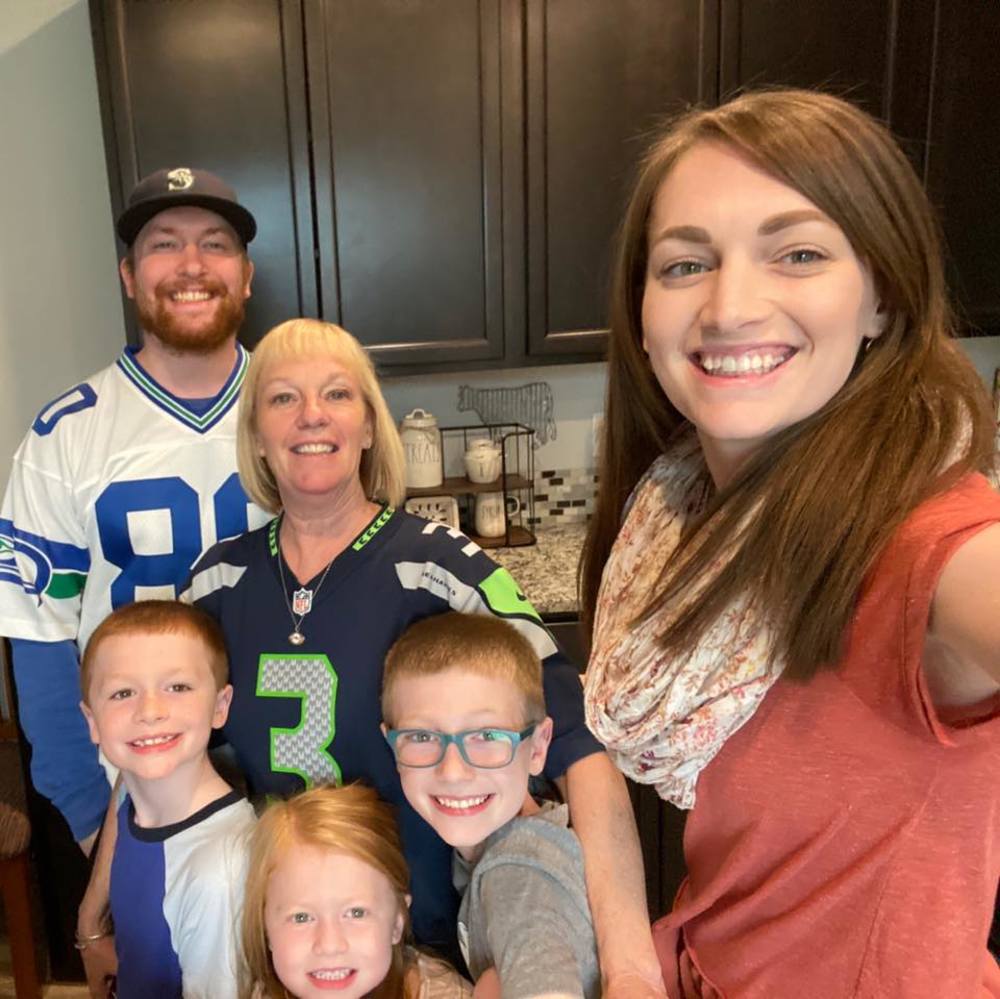 Meet your Posher, Pam